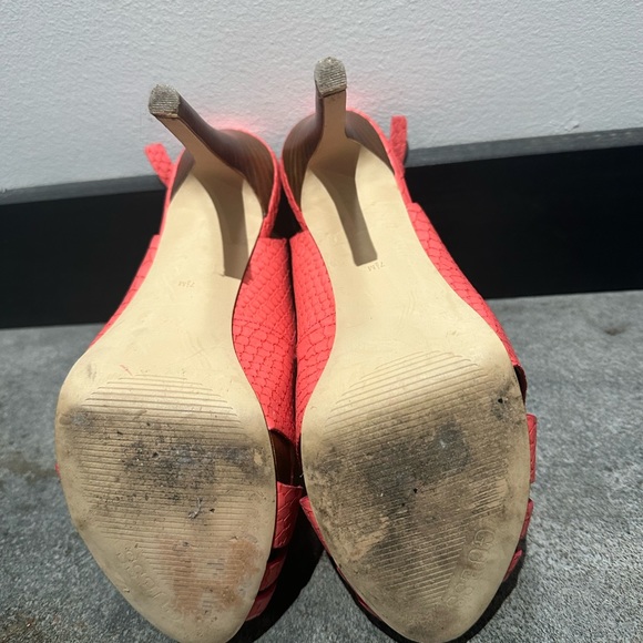 GUESS Open-toe Woven-Front Slingback Sandals Coral - Picture 3 of 4